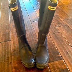 Hunter Tall Rain Boots Size 9